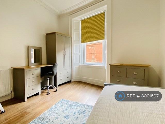 Room Queensberry Street in Dumfries
