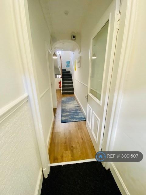 Room Queensberry Street in Dumfries