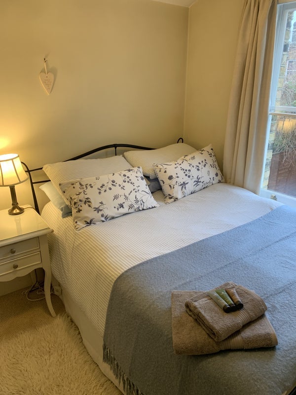 Room Orbel Street in Greater London