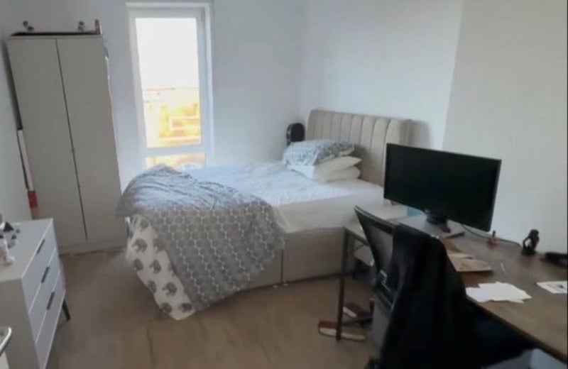 Room Killick Way in Greater London