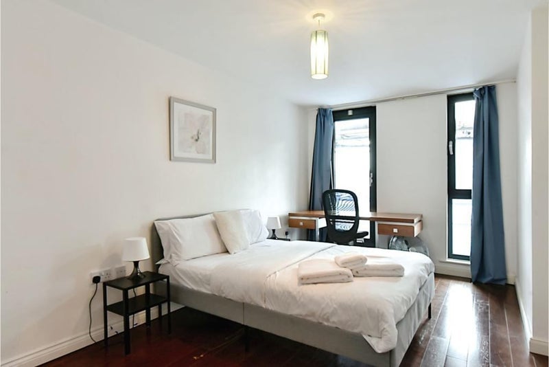 Room Southwark Bridge Road in Greater London
