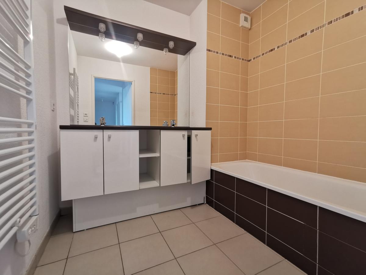 Flat Route d'Heyrieux in Saint-Priest