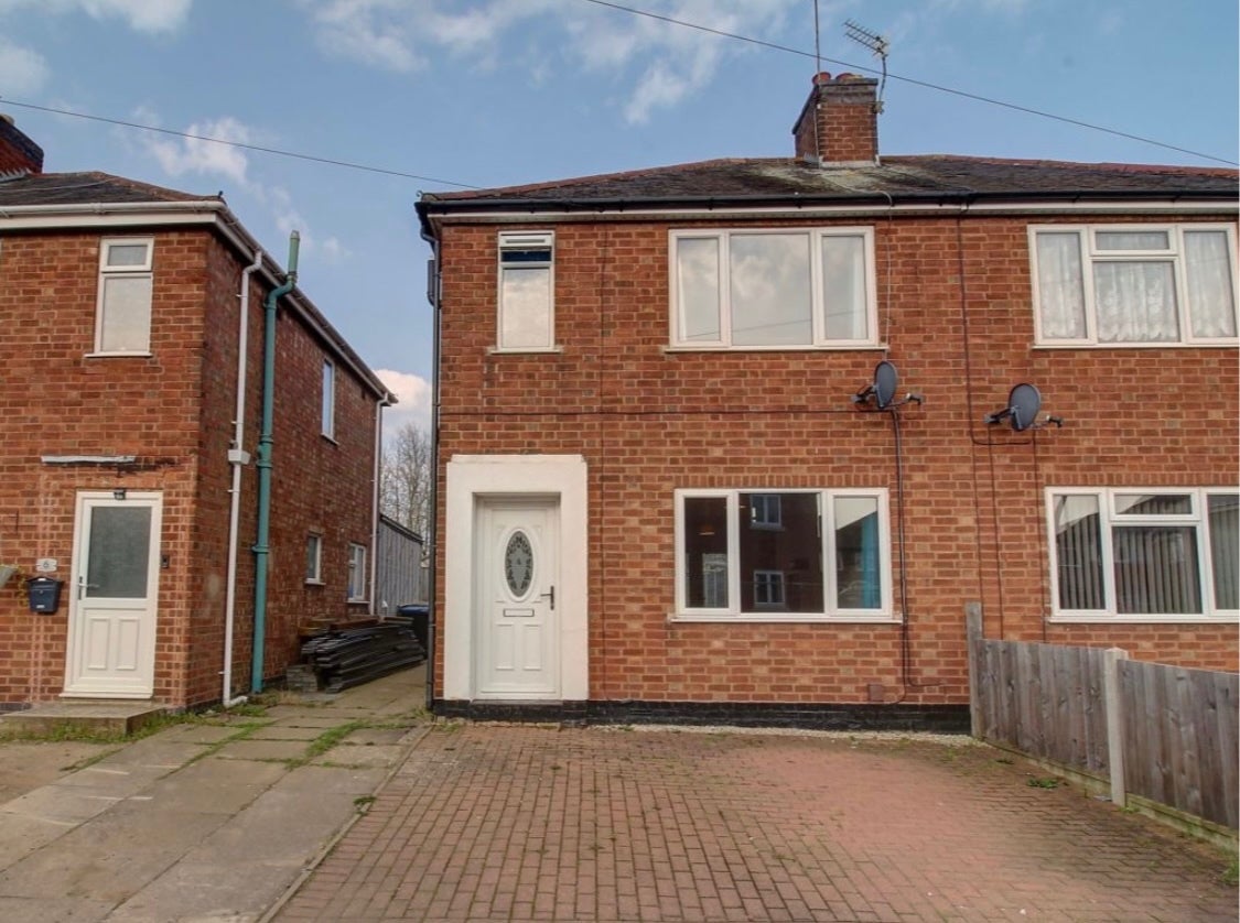 House Westfield Road in Hinckley and Bosworth
