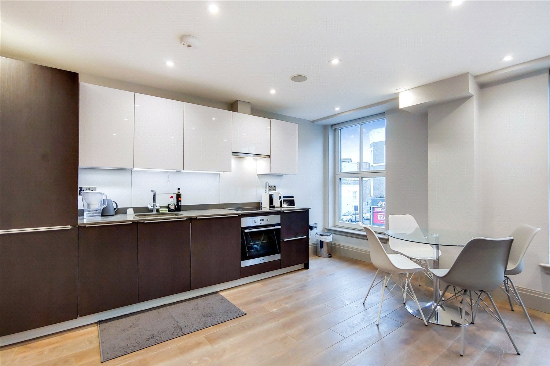 Flat Fulham Road in Greater London