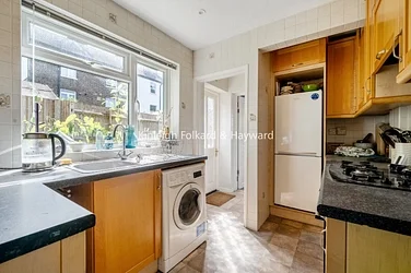 Flat Page Heath Villas in Greater London