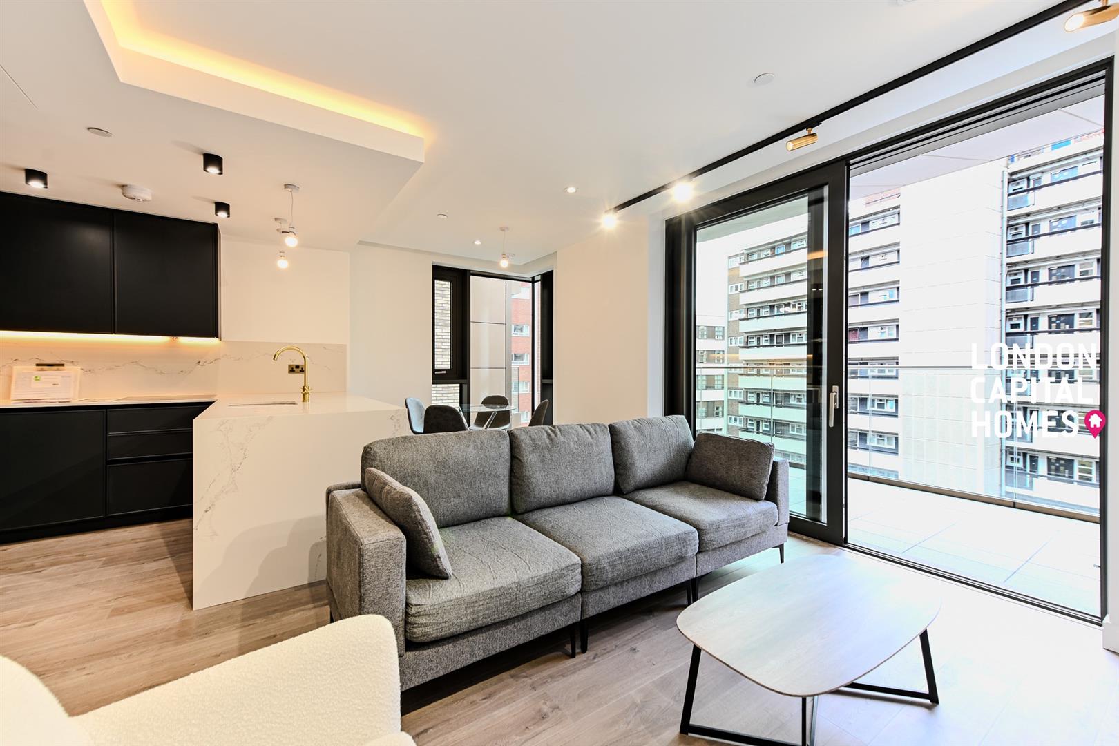 Flat Bollinder Place in London