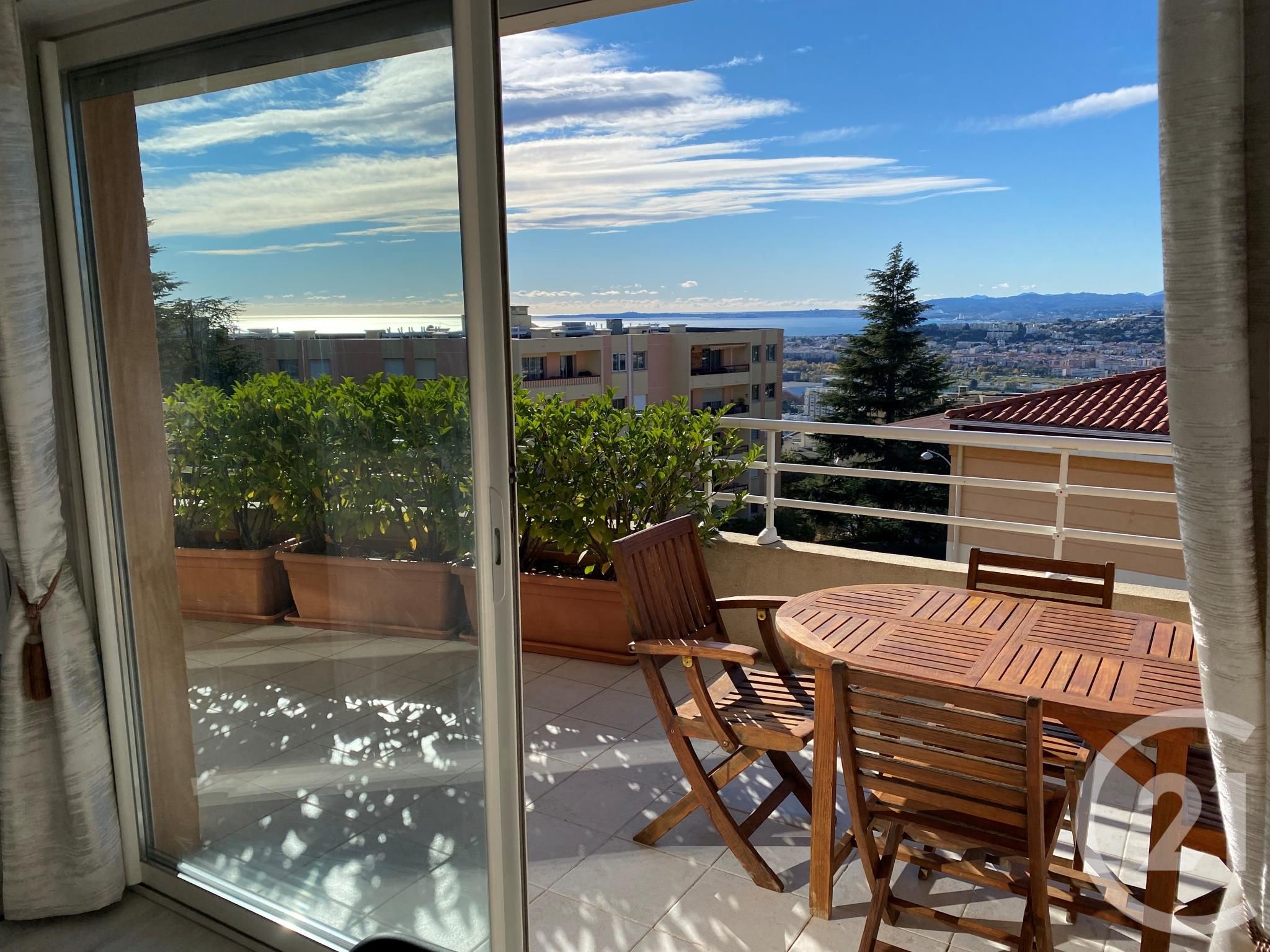 Appartement Corniche Fleurie à Nice