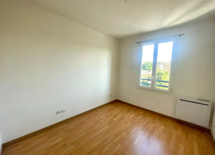 Flat Esplanade Michel Teulet in Gagny