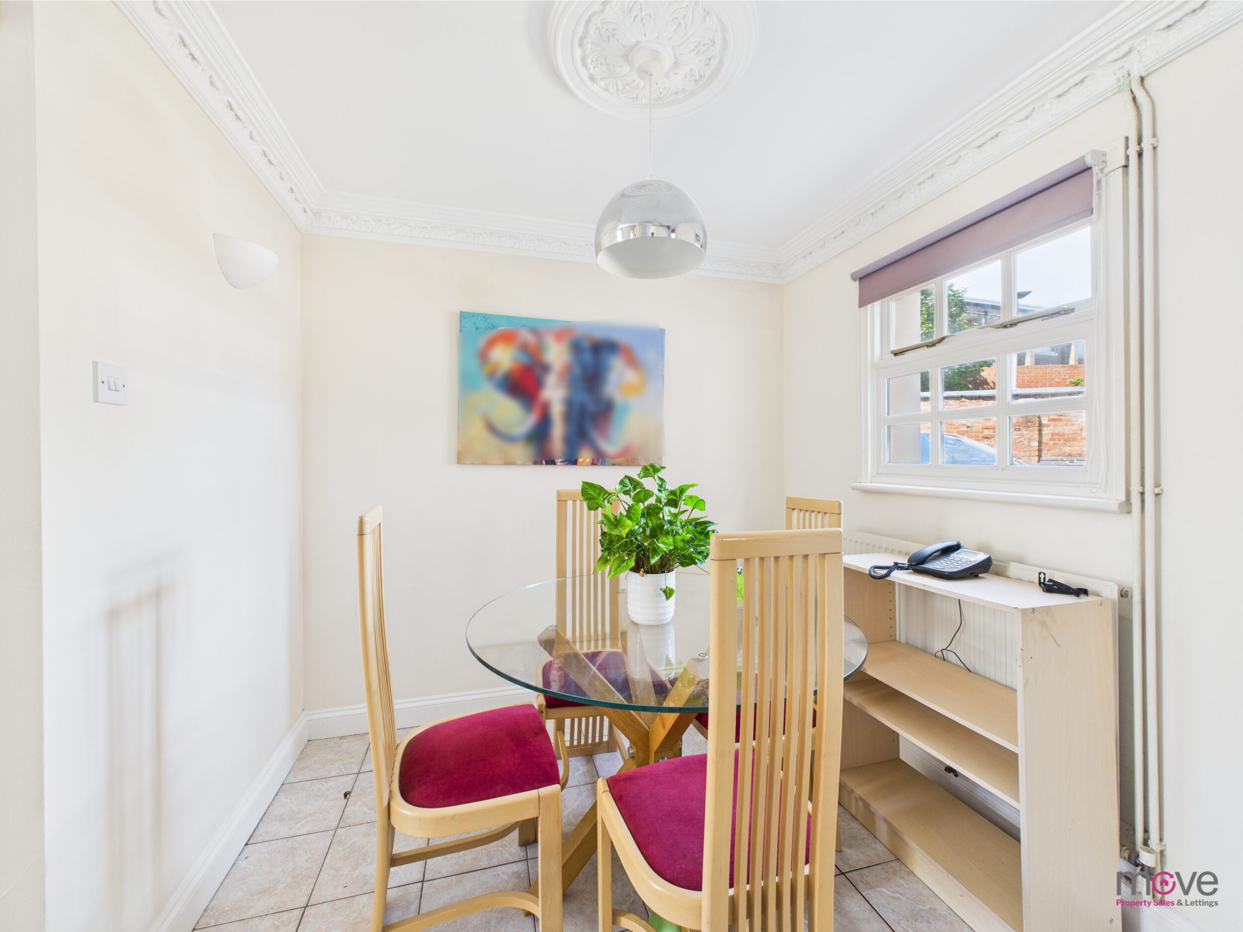 Room Brunswick Square in Gloucester