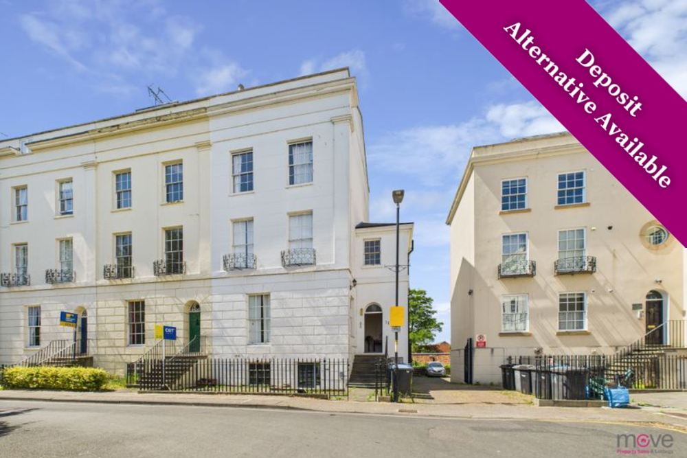 Room Brunswick Square in Gloucester