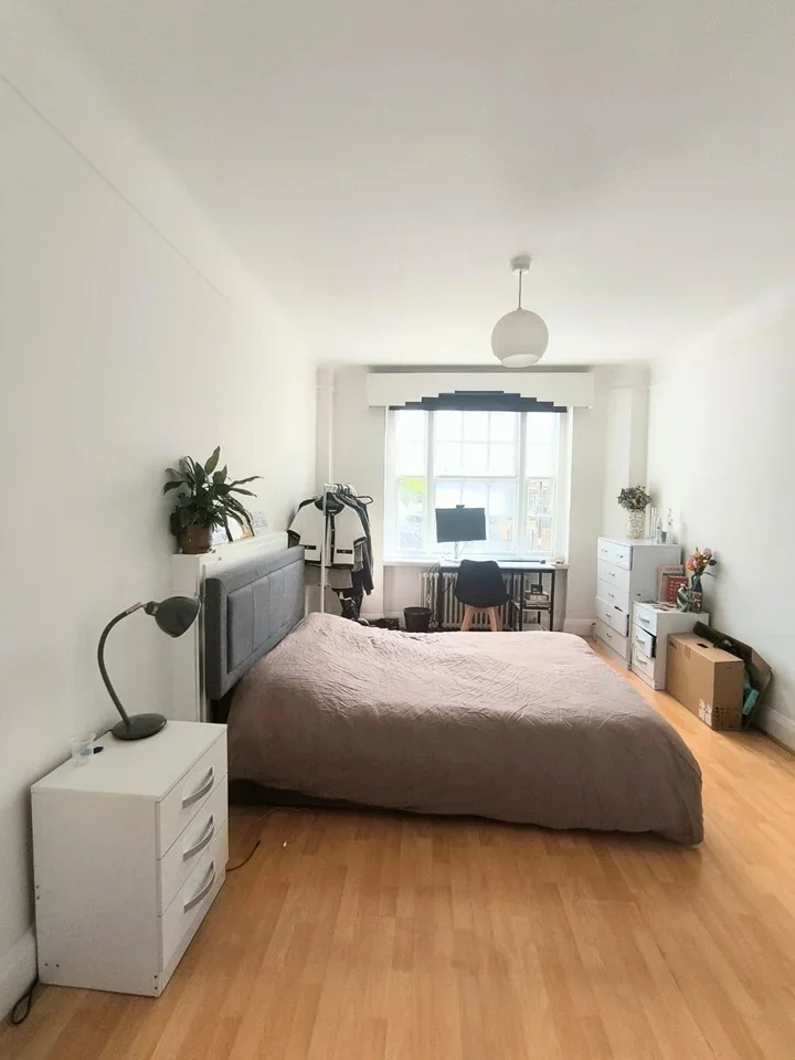 Flat Huntsworth Mews North in City of Westminster