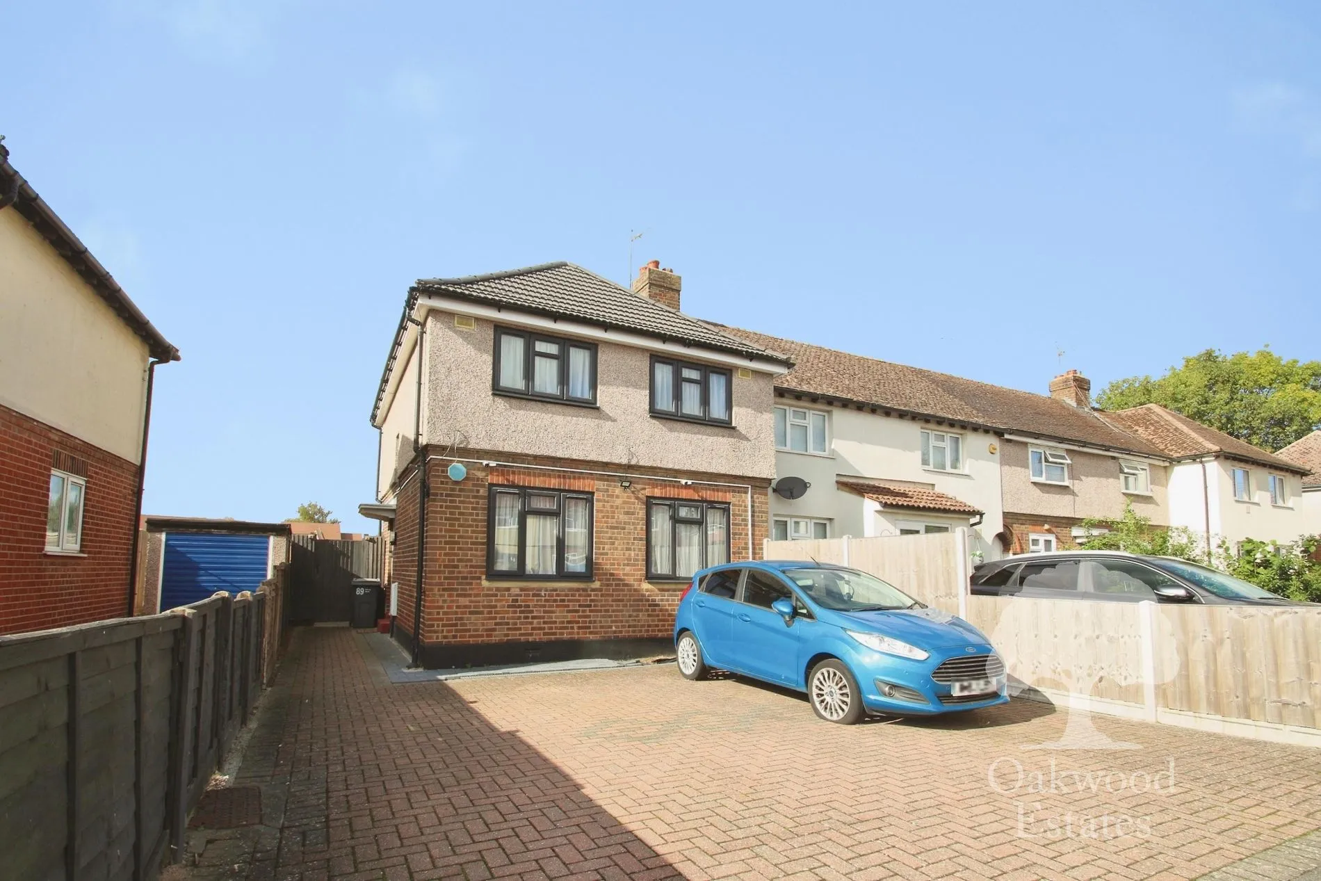 House North Road in Greater London