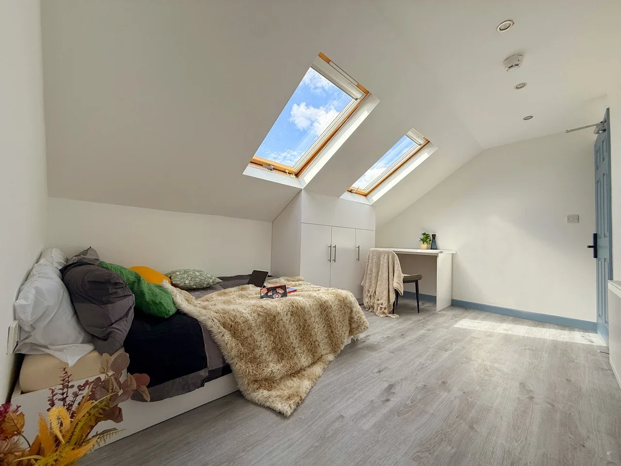 Room Freemason's Road in Greater London