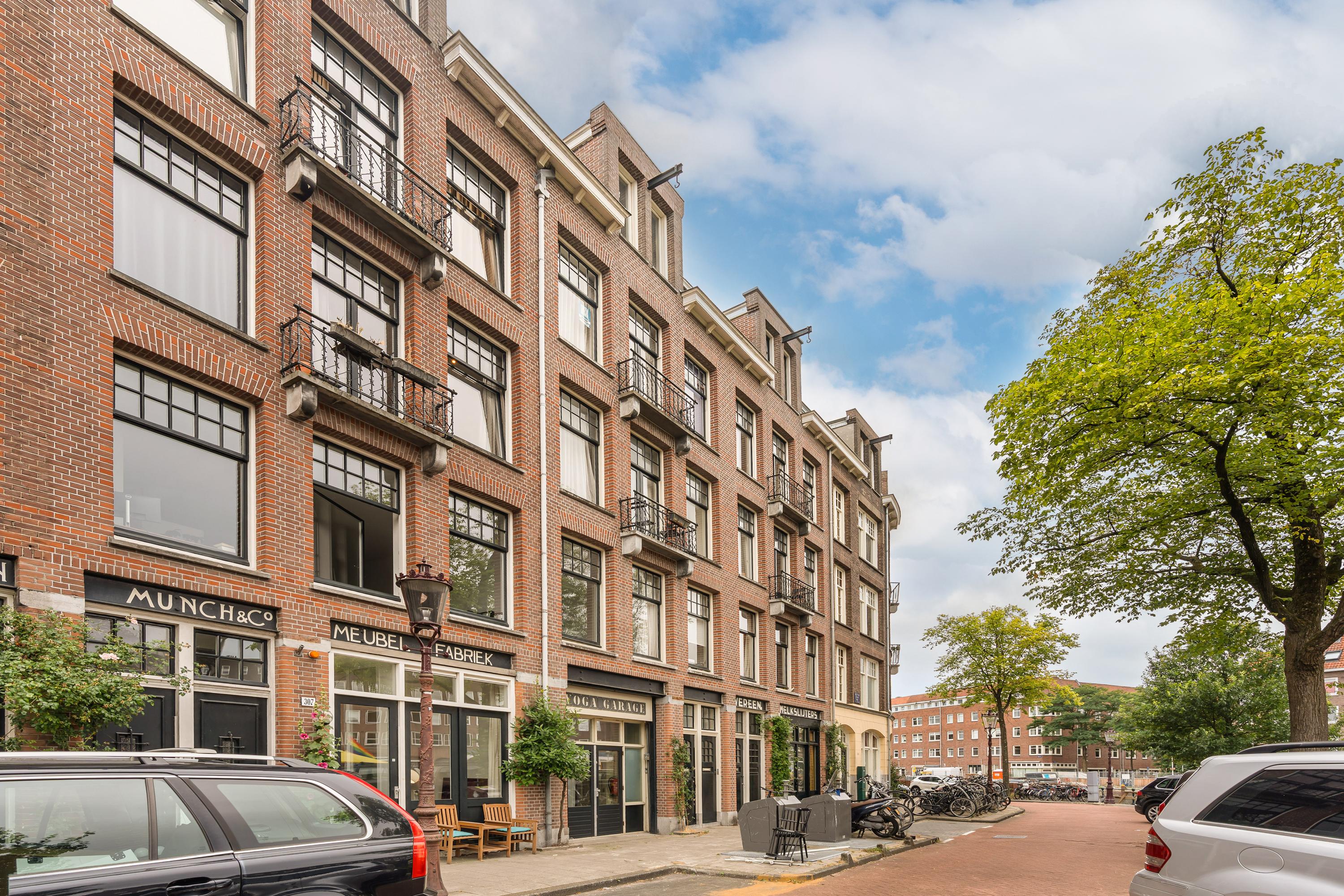 Appartement Jacob van Lennepkade 309 4 in Amsterdam