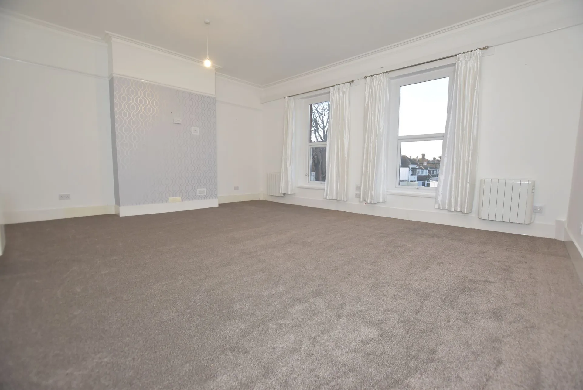 Flat Cuthbert Road in Thanet