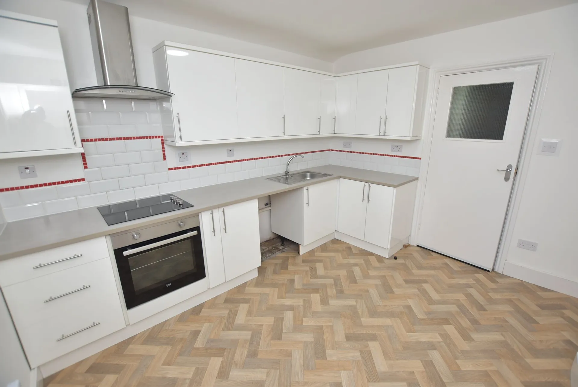 Flat Cuthbert Road in Thanet