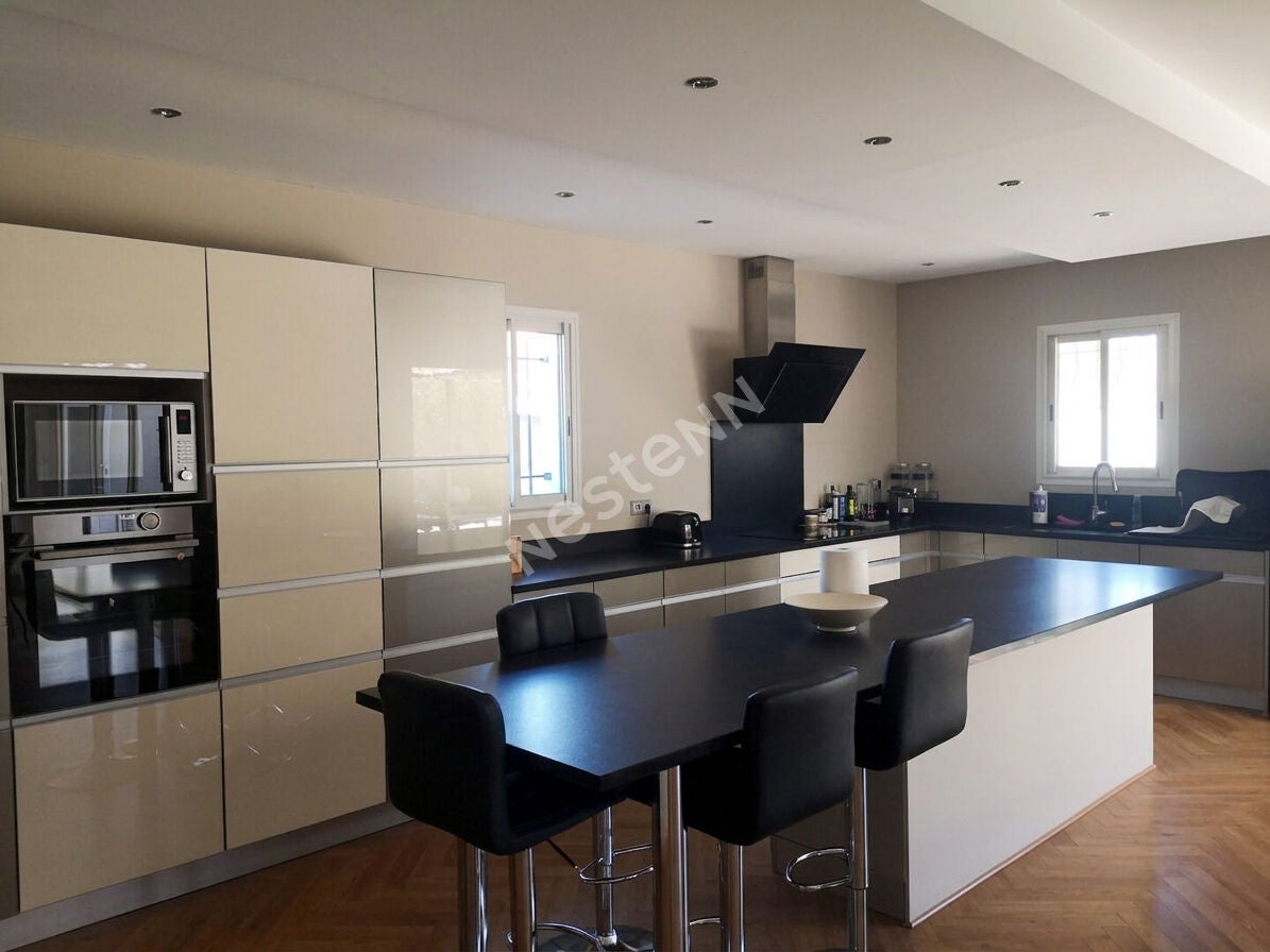 House Avenue du 4 Septembre in Châteauneuf-les-Martigues
