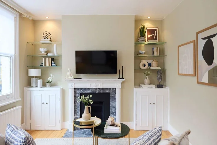 Flat Sherbrooke Road in Greater London