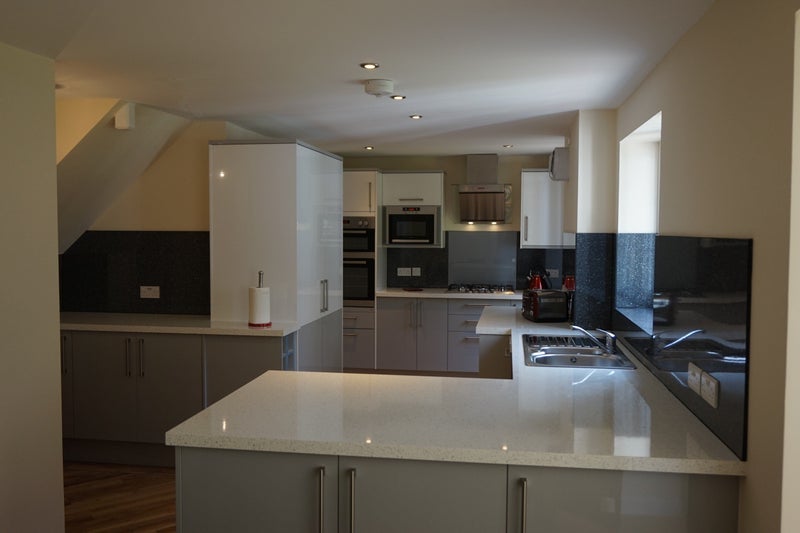 Room Richards Avenue in Stafford