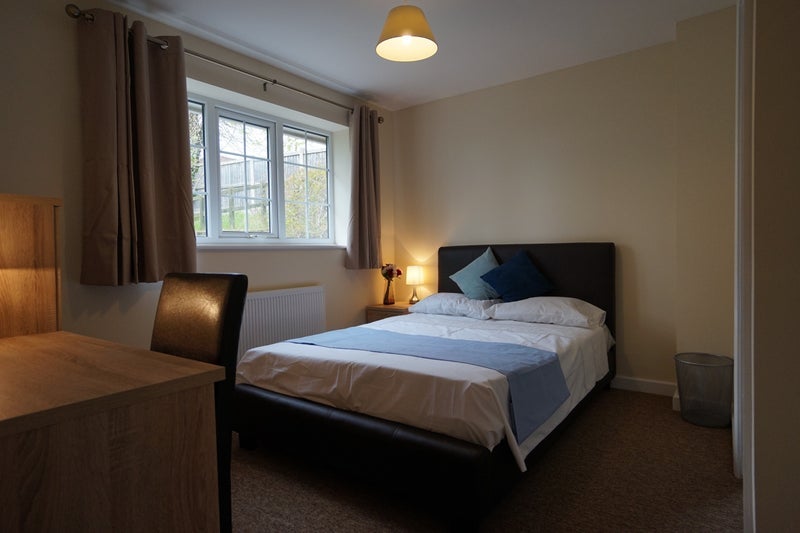 Room Richards Avenue in Stafford