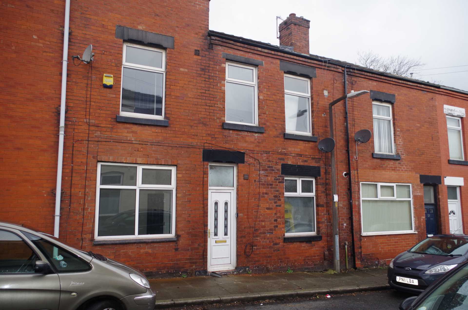 Flat Park Street in Farnworth