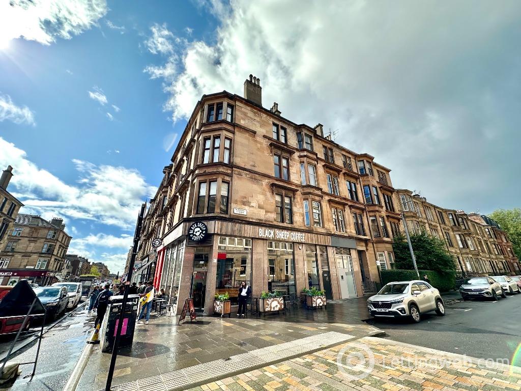 Flat Byres Road in Glasgow