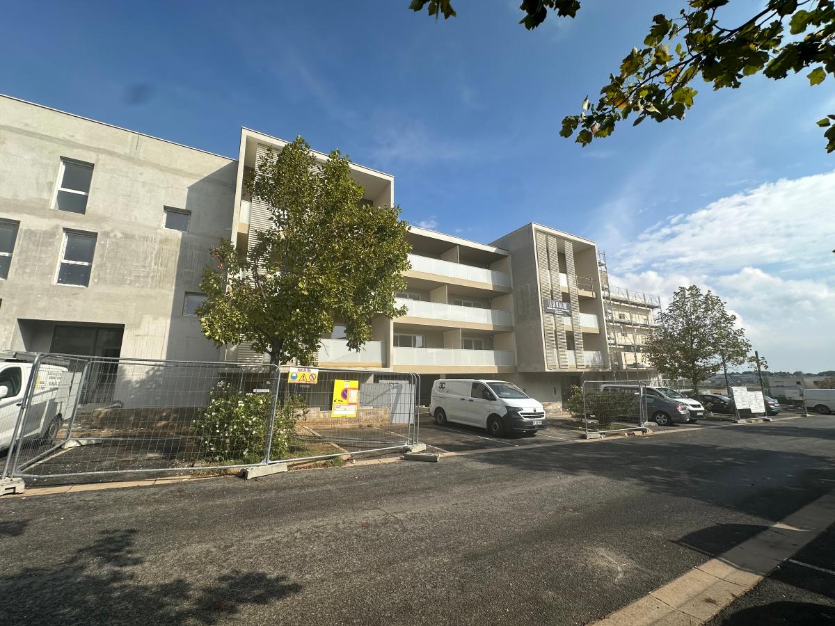 Flat Rue Victor Grignard in Béziers