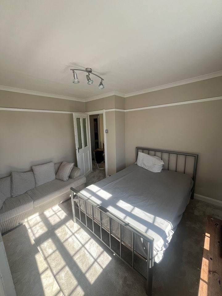 Room Botwell Crescent in Greater London