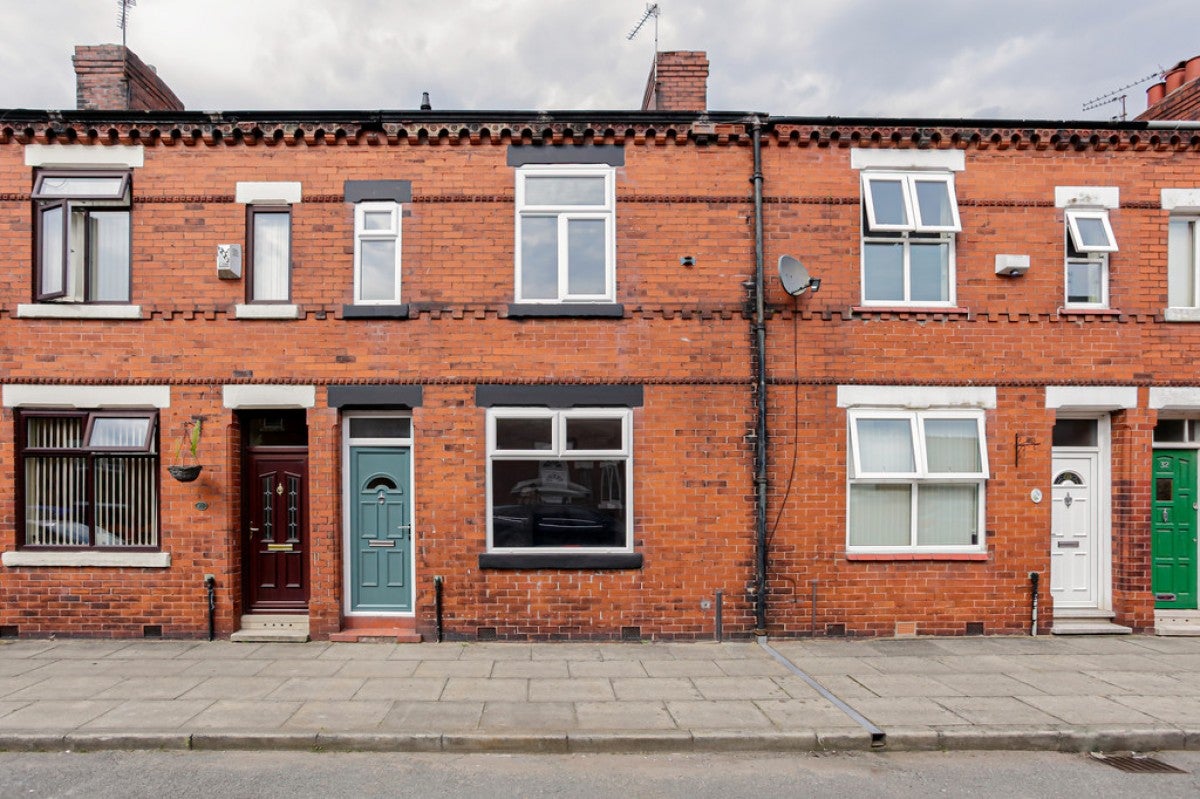 Room Cedric Street in Salford