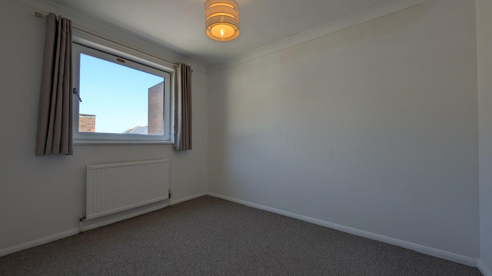 Flat The Riviera in Folkestone and Hythe District