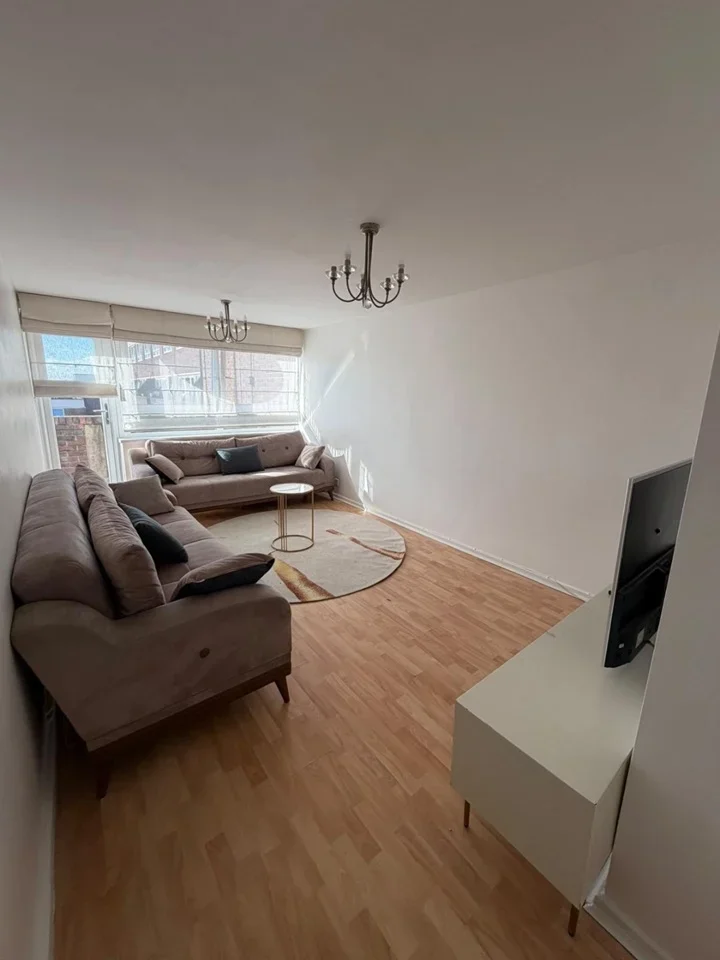 Flat Pembroke Street in Greater London