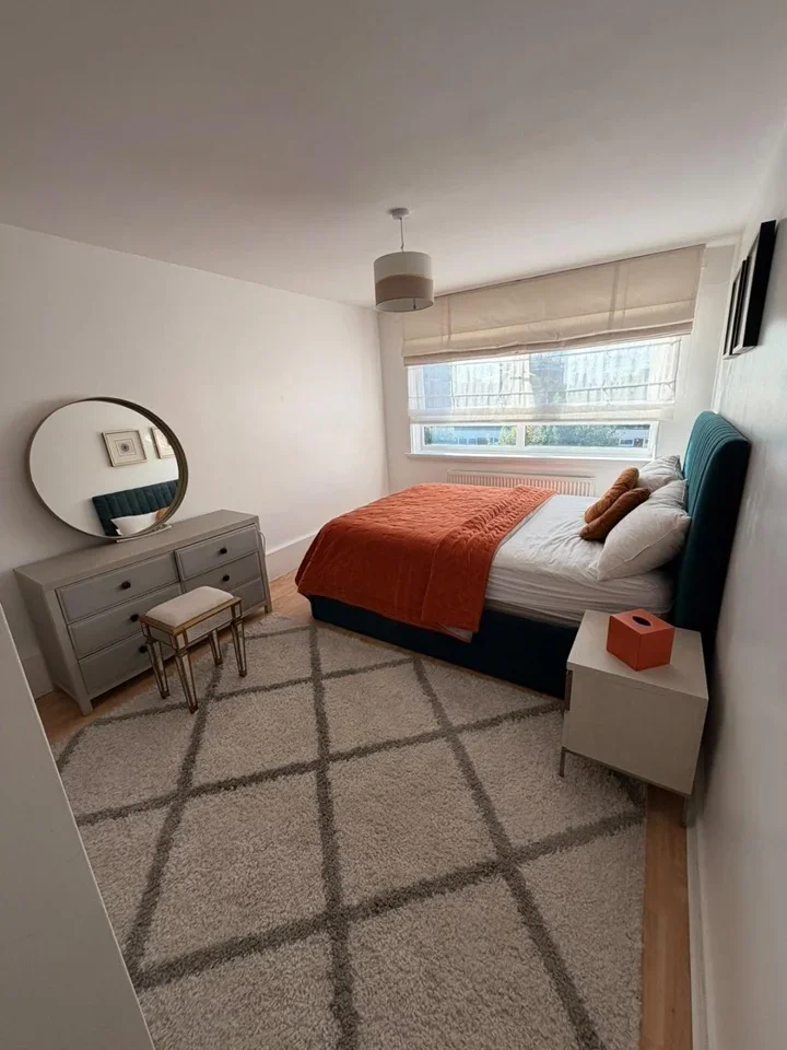 Flat Pembroke Street in Greater London