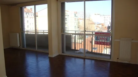 Appartement Rue du 24 Février 1848 à Villeurbanne