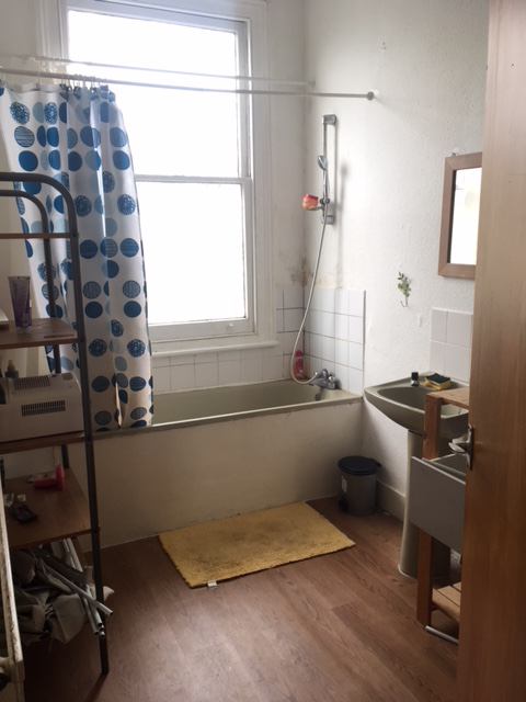 Room Winslade Road in Greater London
