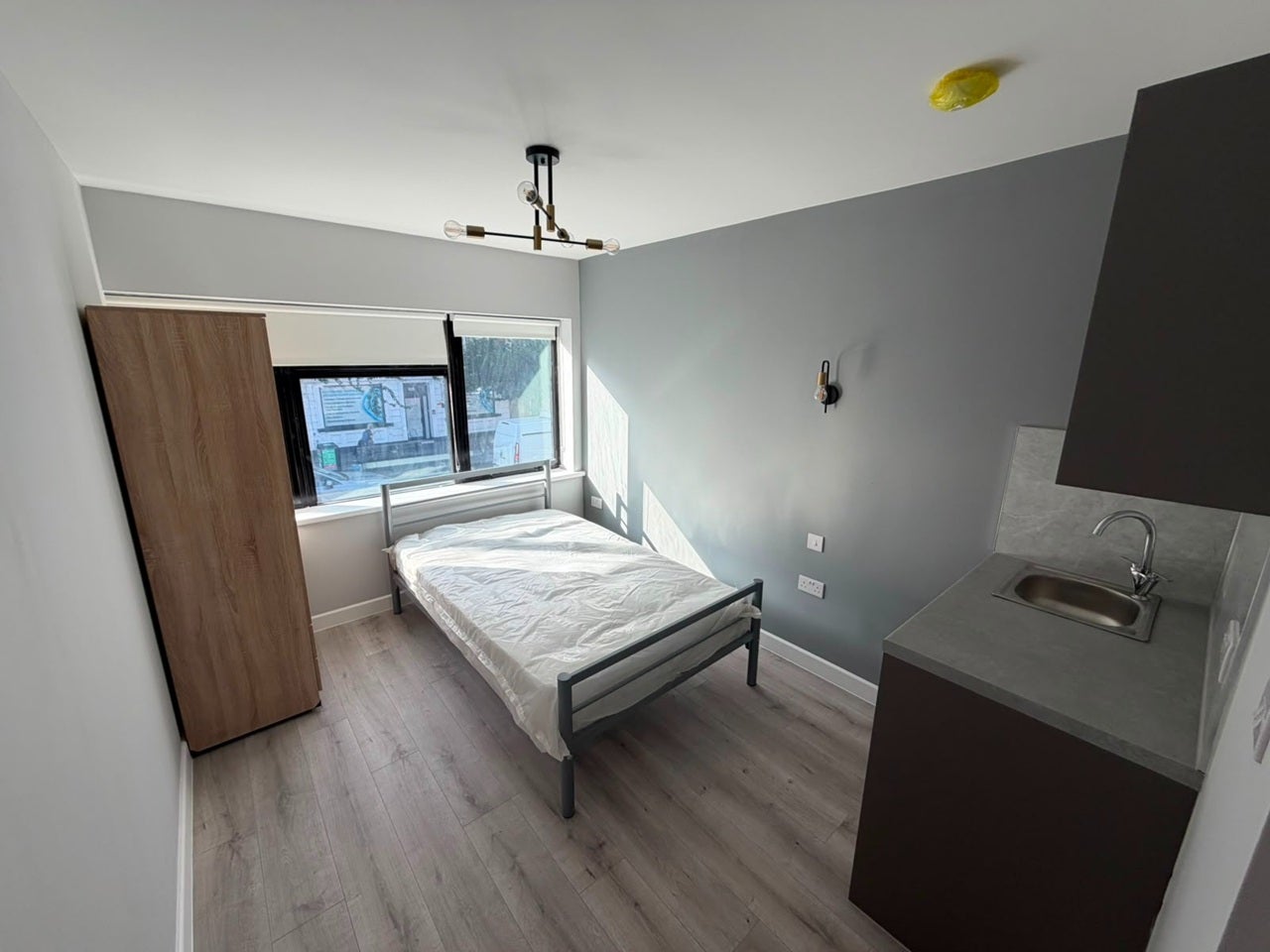 Flat Seven Sisters Road in Greater London