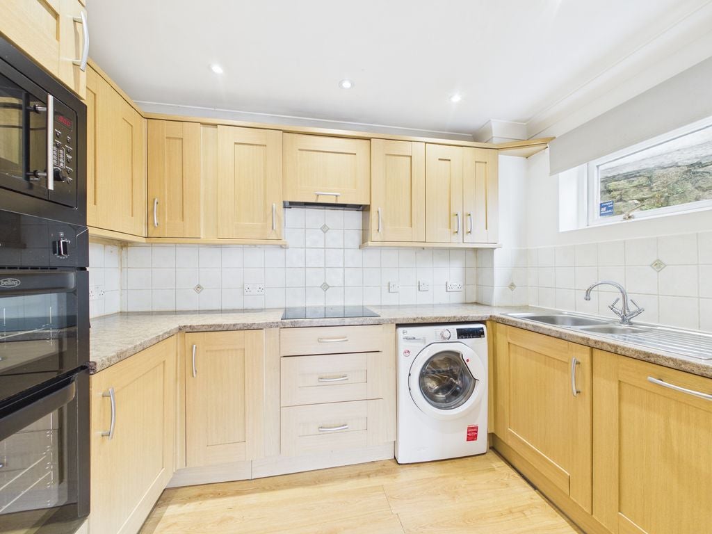 Flat Bohill in Penryn