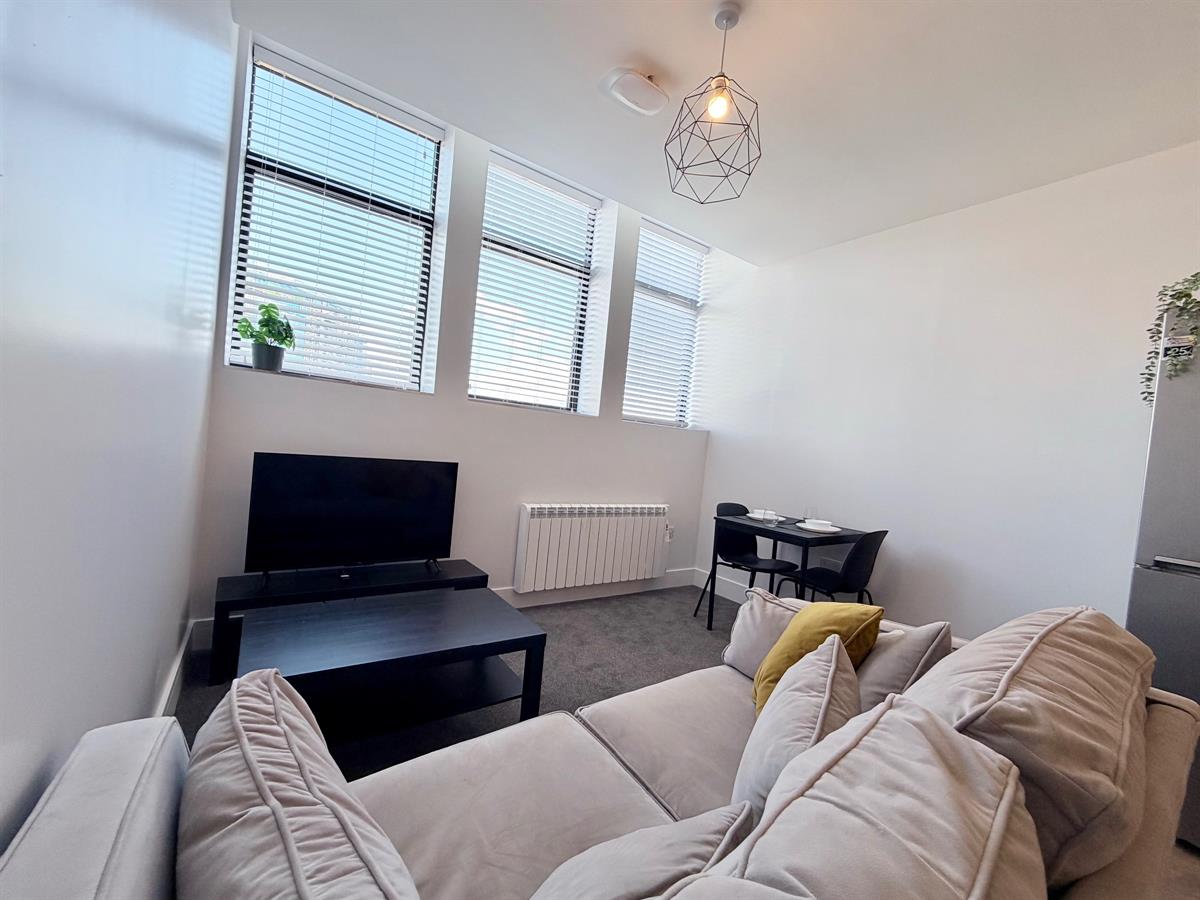 Flat Woolpack Lane in Nottingham