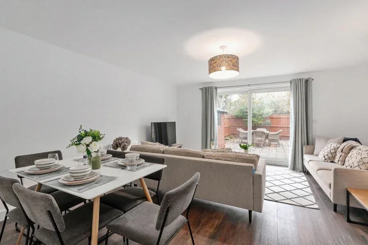 House Emilia Close in Maidenhead