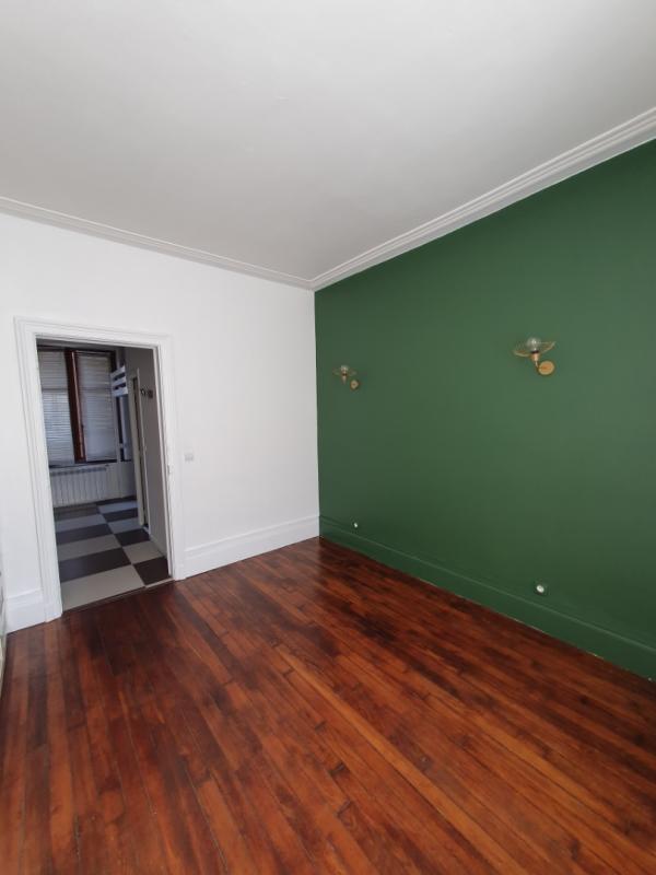 Appartement Rue Sigisbert Adam à Nancy