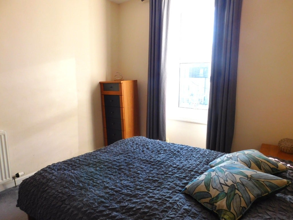 Flat Dee Street in Aberdeen City