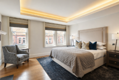 Flat Duke Street in City of Westminster