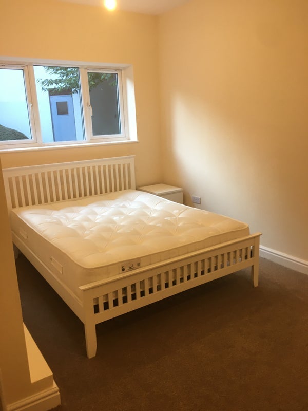 Room Barton Road in Bristol