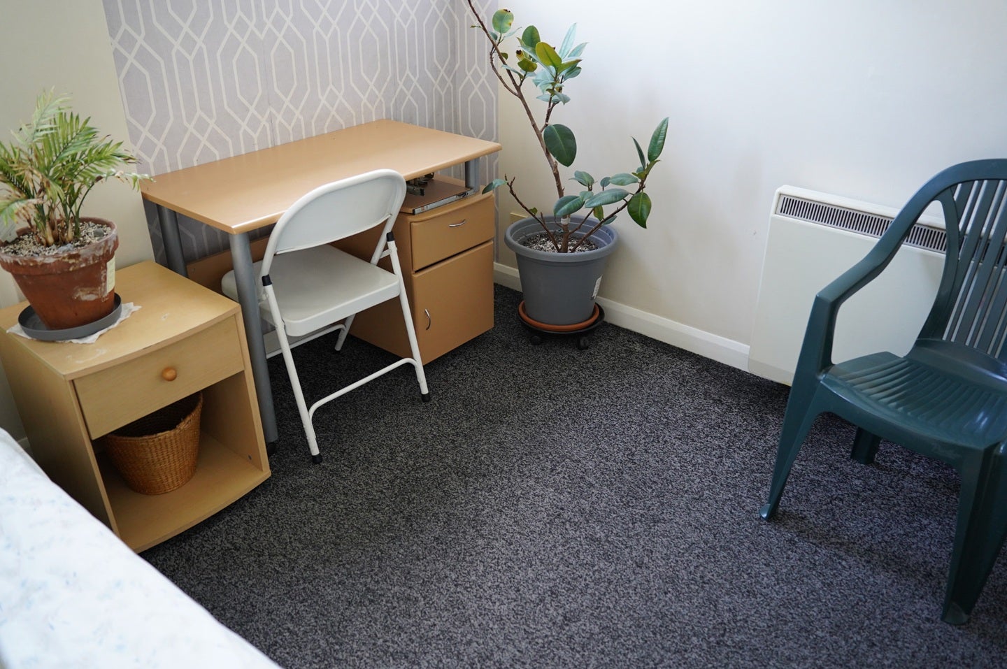 Room Hinton Road in Bournemouth