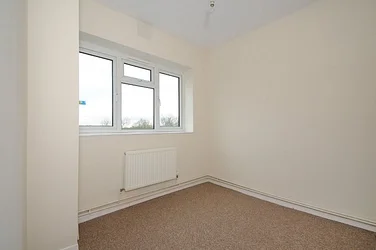 Flat Whitefoot Lane in London