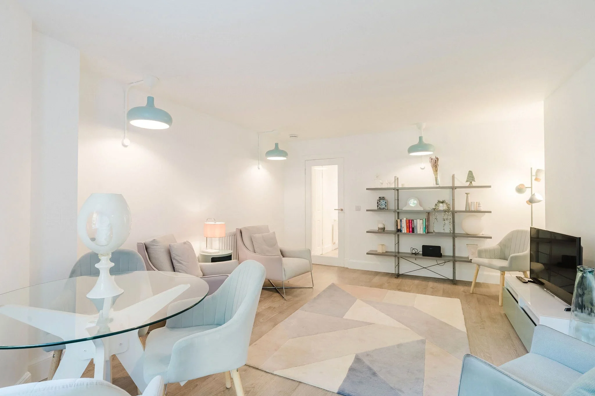 Flat Broughton Street in City of Edinburgh