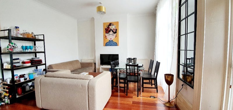 Room Stock Orchard Crescent in Greater London