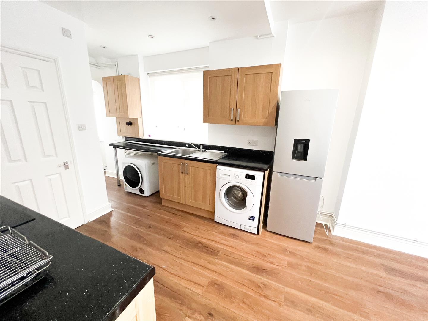 Flat Godson Road in Greater London