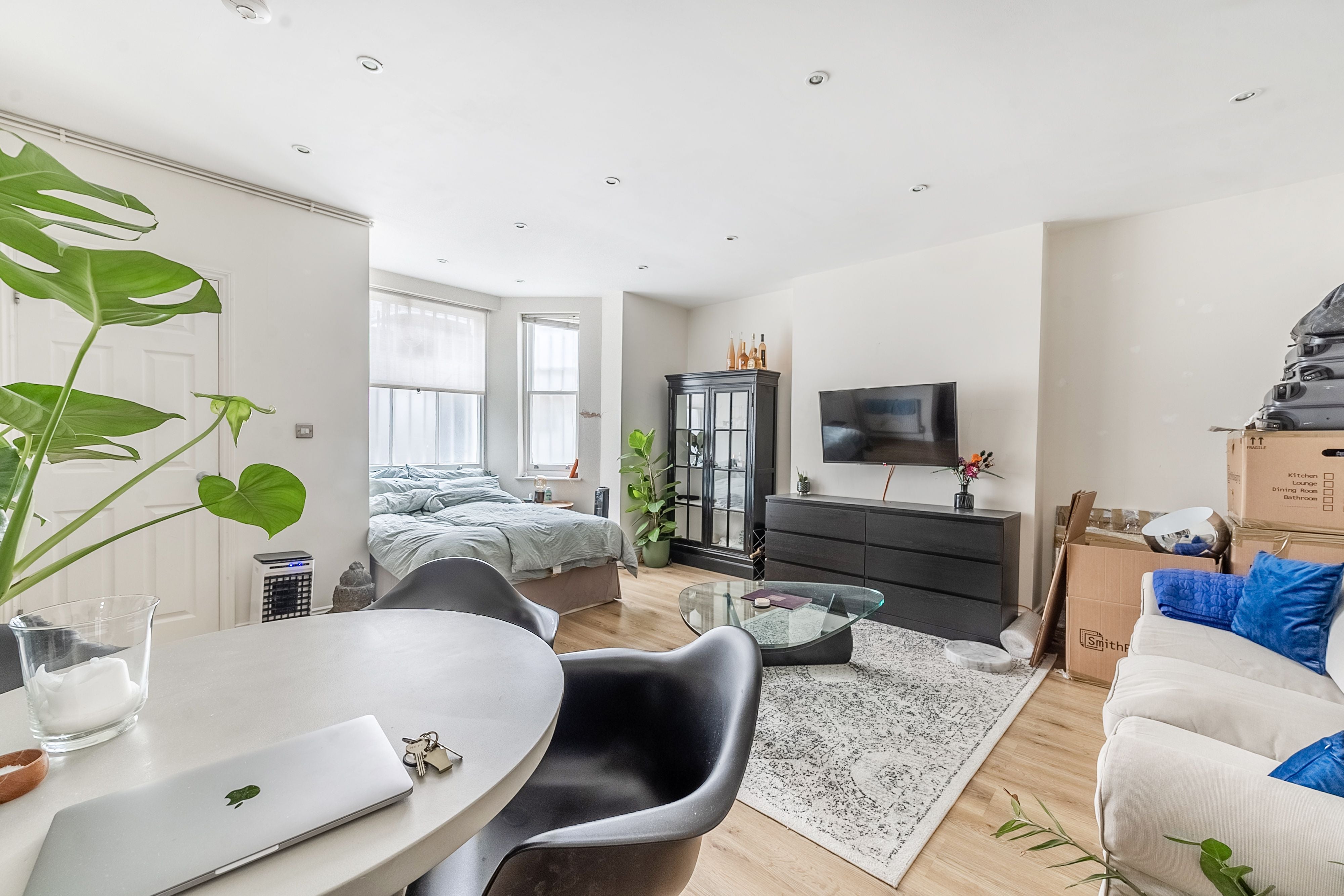 Flat Elvaston Place in Greater London