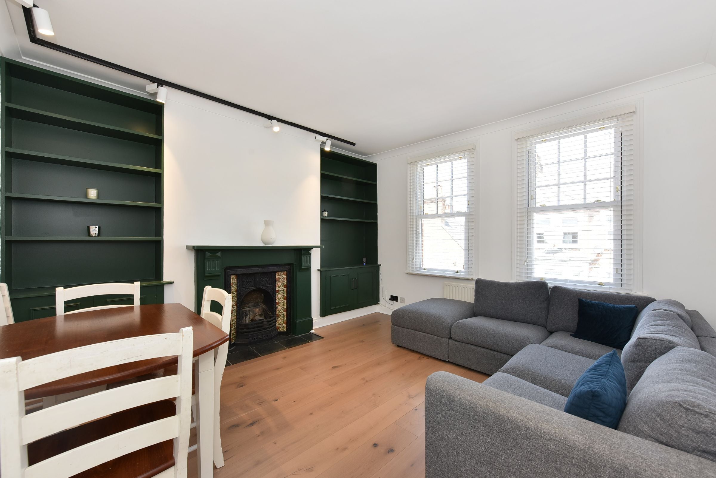 Flat Trent Road in Greater London
