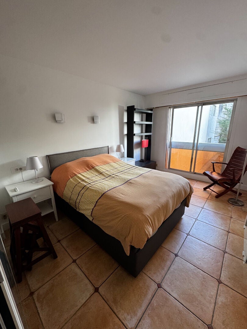 Flat Rue Galvani in Paris